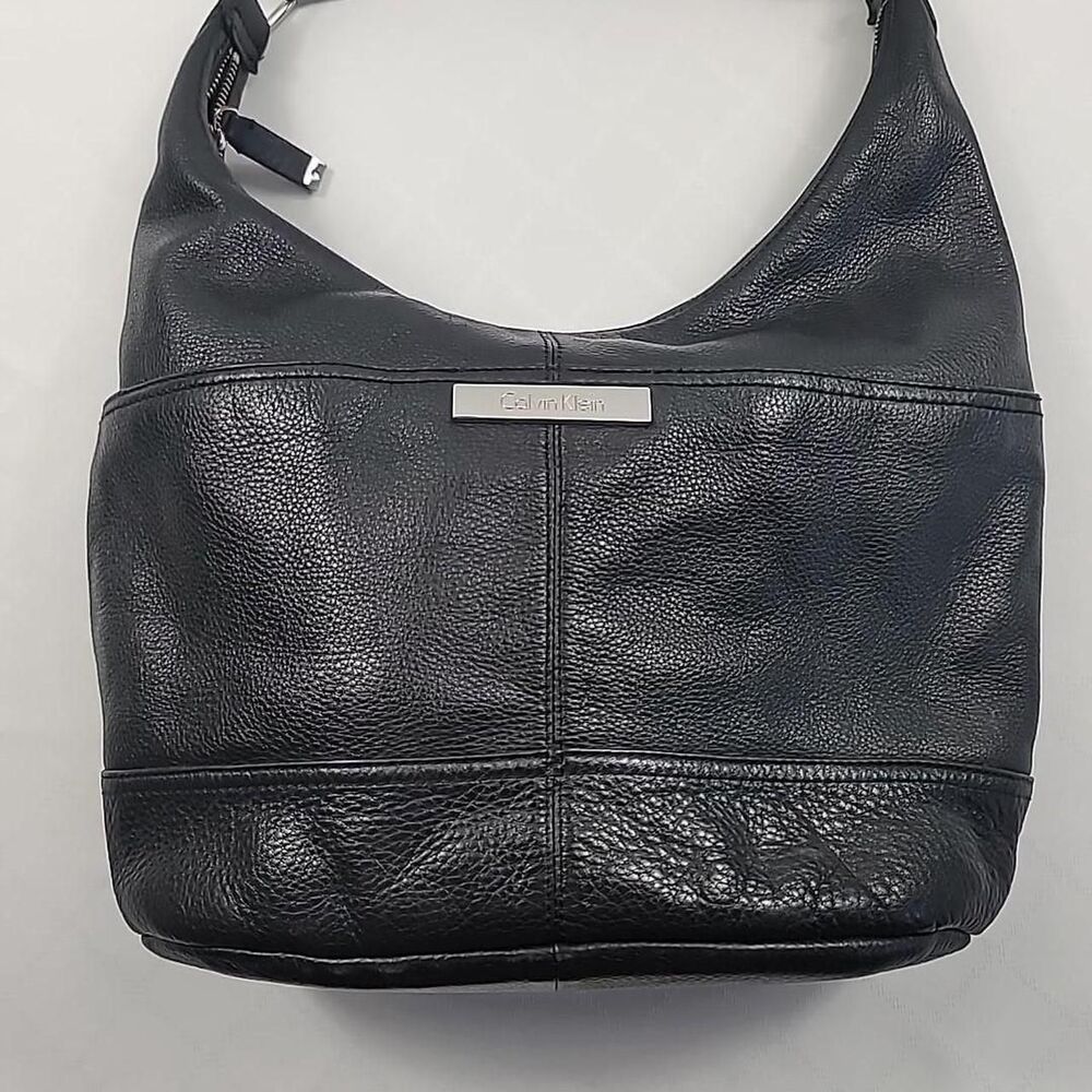 Calvin Klein Black Pebble Leather Boho Handbag Satchel Purse Normcore Minimalist